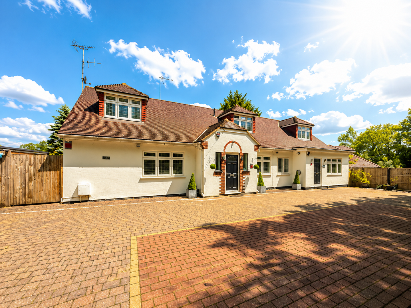 Swanland Road, Brookmans Park